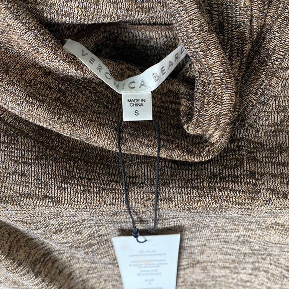 NWT- Veronica Beard - Sleeveless Turtleneck - Picture 5 of 8